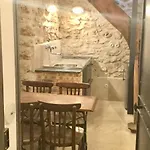 Cluny La Sorbonne Apart Otel Paris