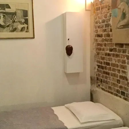 Hotel apartamentowy Cluny La Sorbonne Paryż